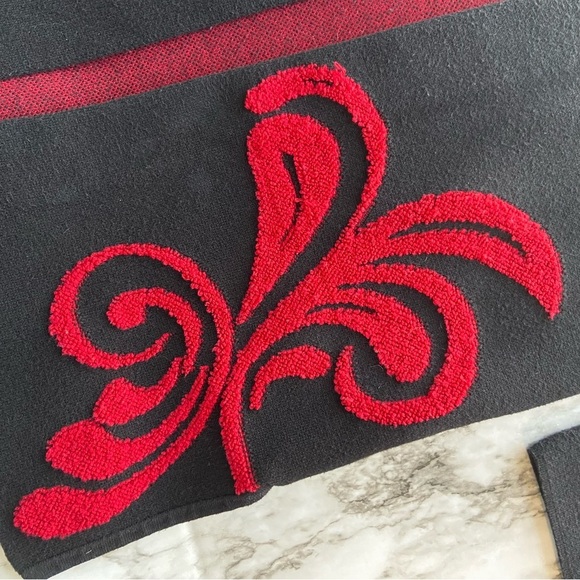 Chico’s Black and Red Long Embroidered Cardigan Size 0 - Picture 7 of 16